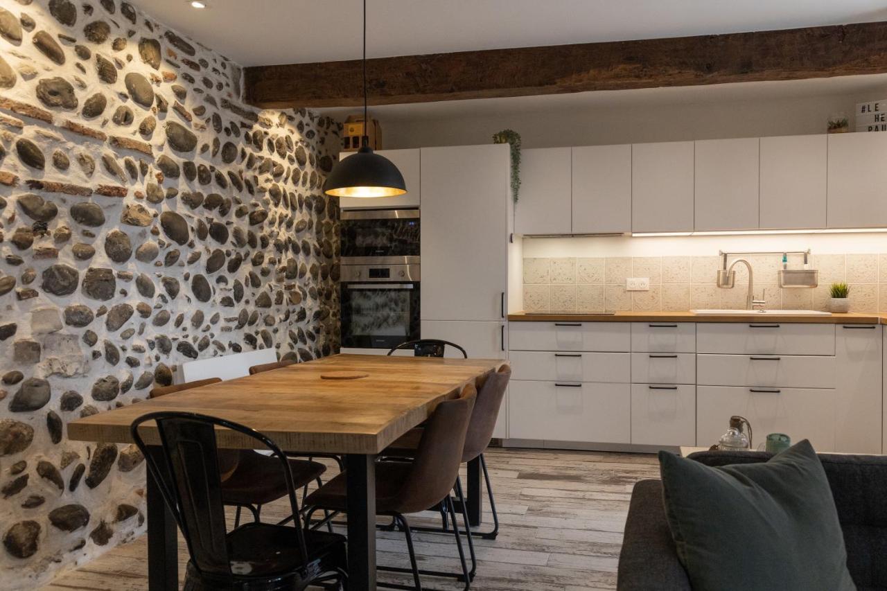 Maison Dans Le Centre Historique Pour 6 Personnes Avec Terrasse Et Parking Villa Pau